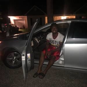 Meet your Posher, Diondre